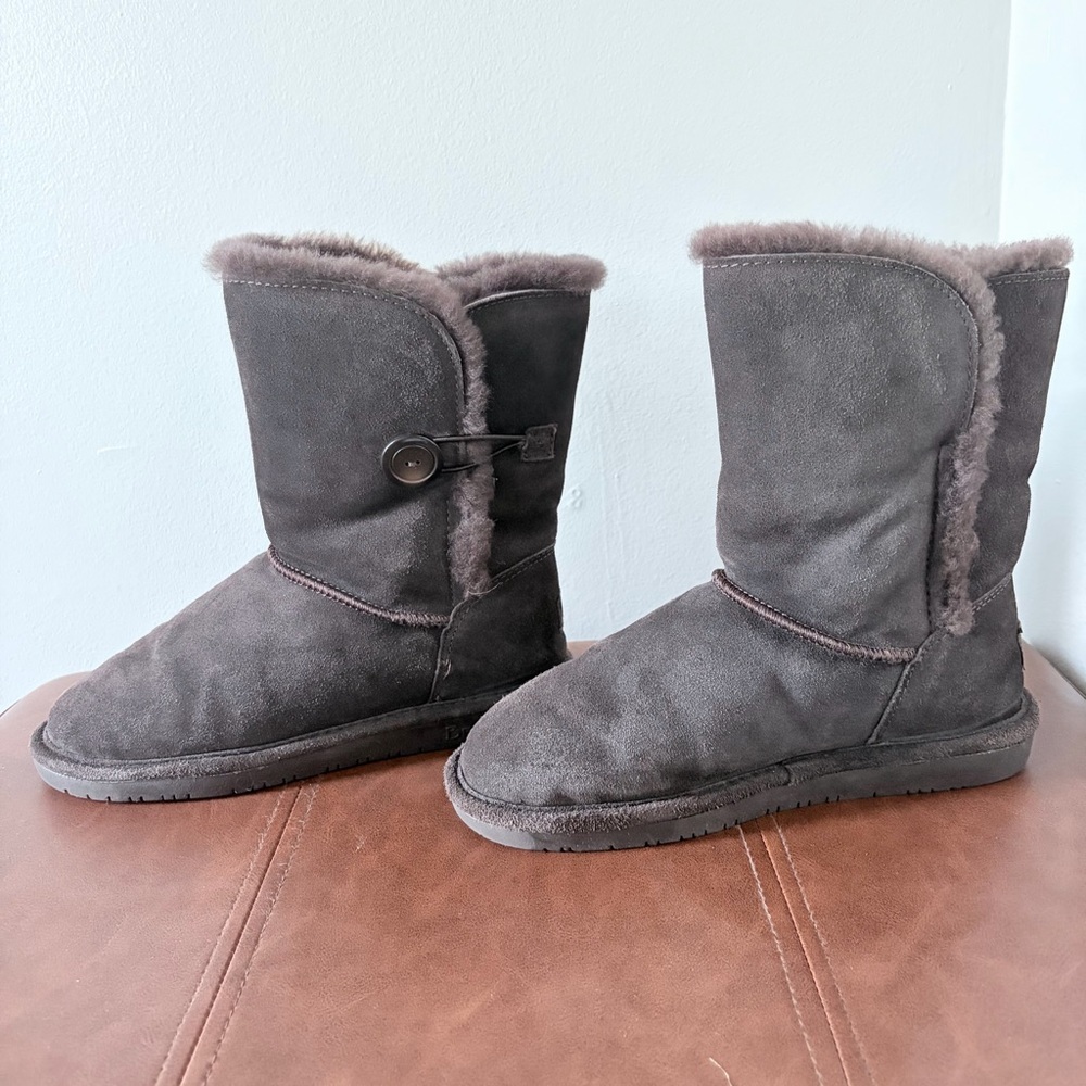 BearPaw boots size 7